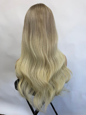1025 – Natural Looking Human Hair Wigs