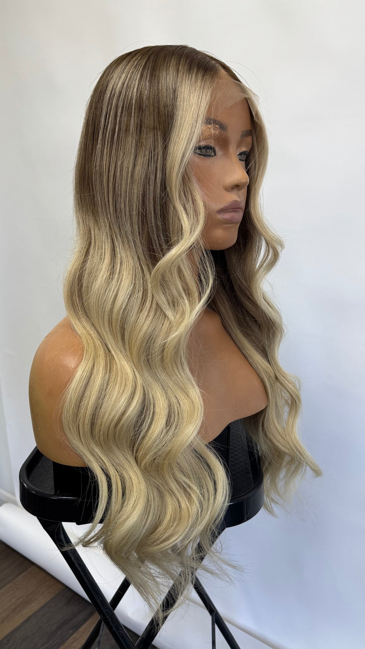 1016 – Natural Looking Human Hair Wigs