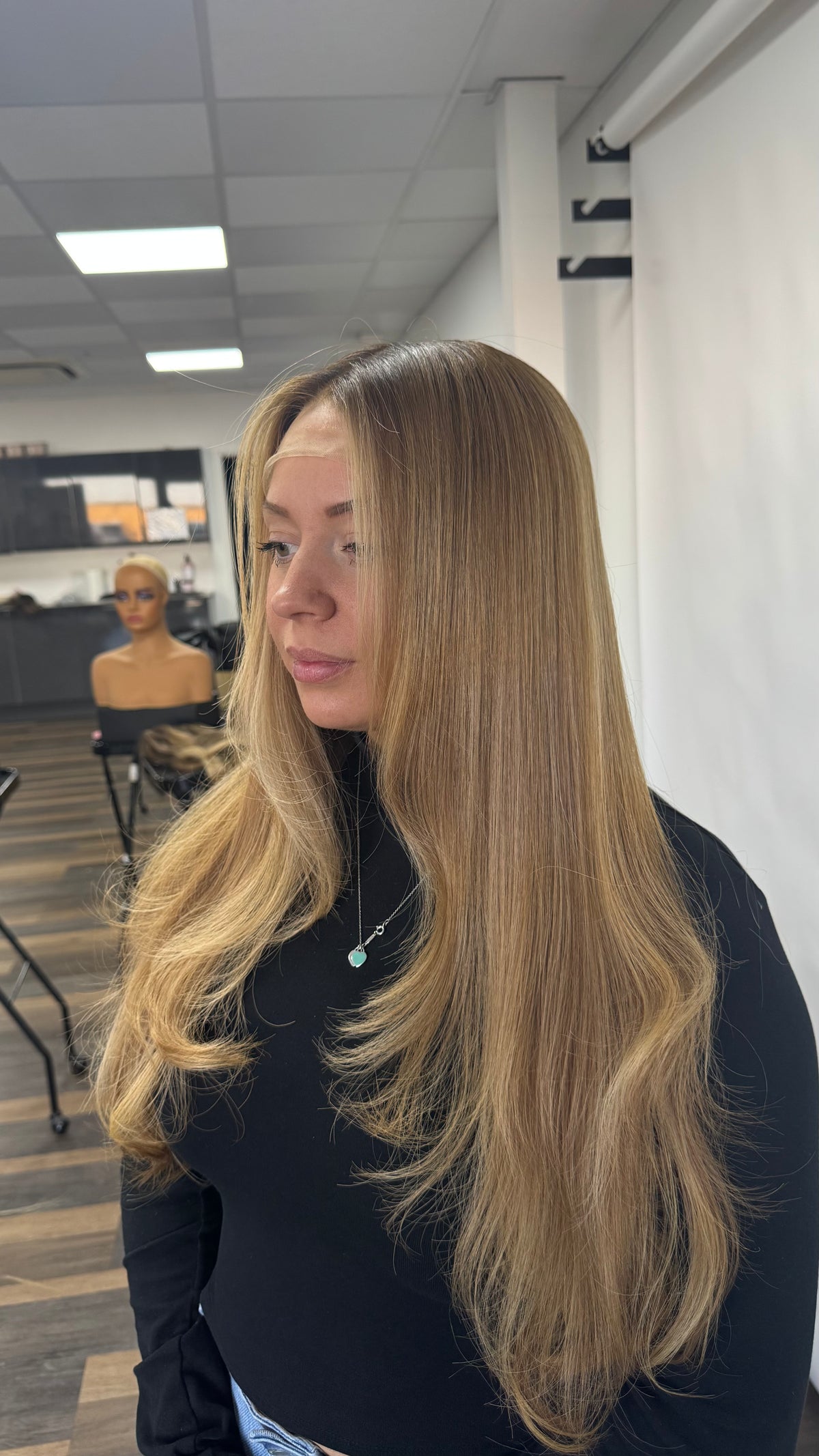 Freya HD Lace Wig – 100% Human Hair, Natural Hairline