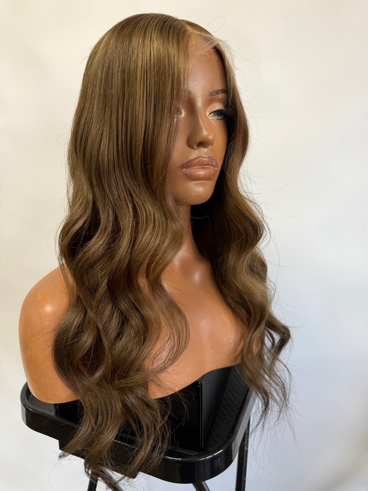 1047 – Natural Looking Human Hair Wigs