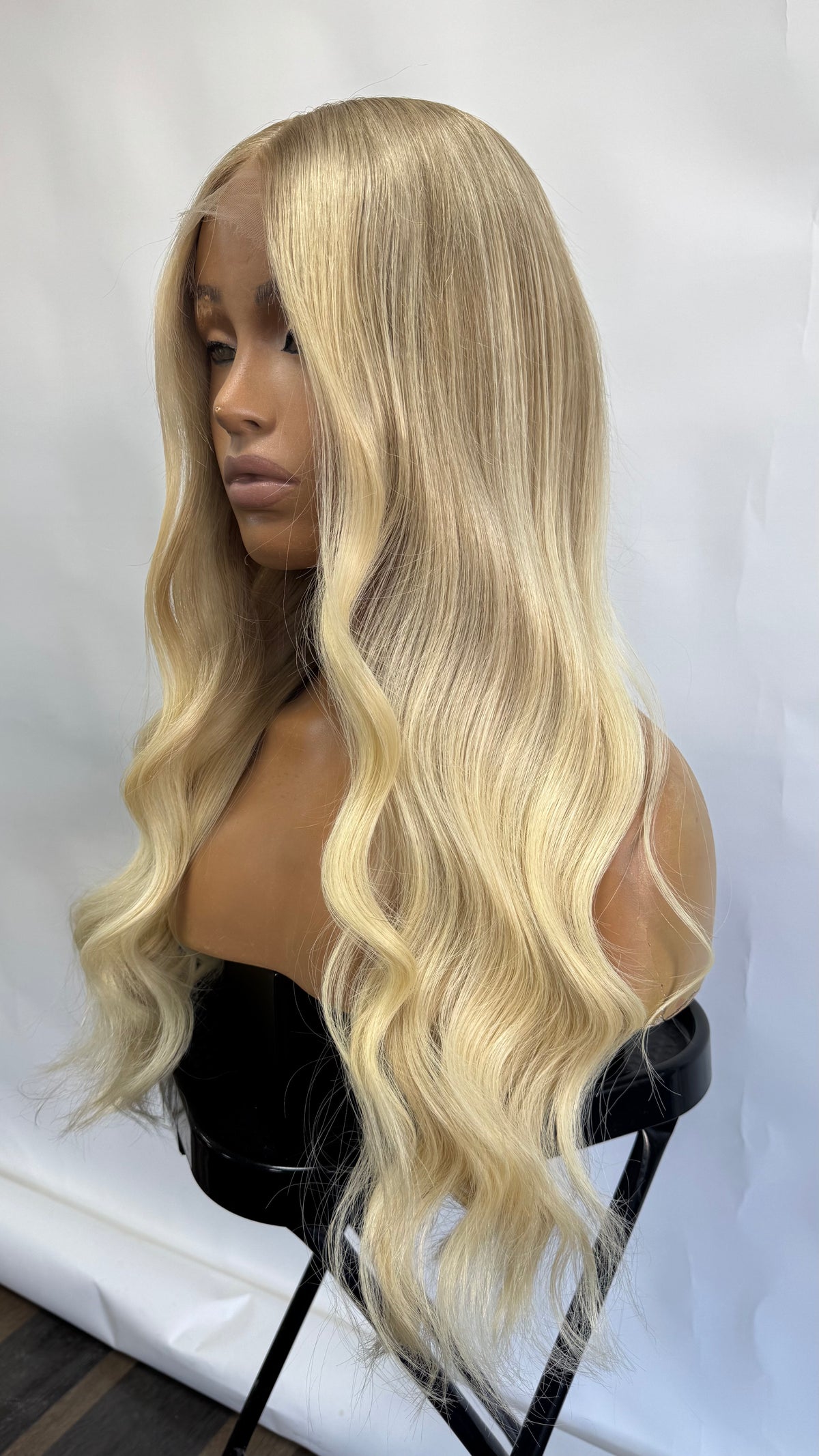 1007 – Natural Looking Human Hair Wigs