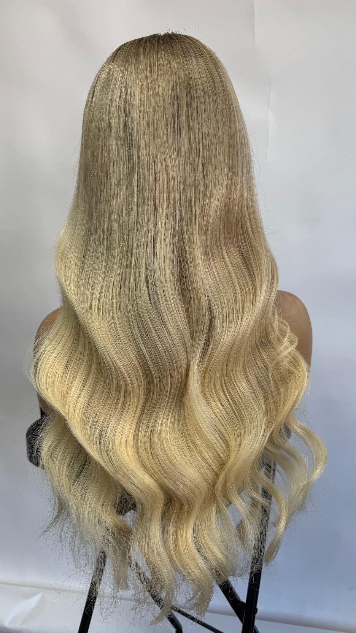 1007 – Natural Looking Human Hair Wigs