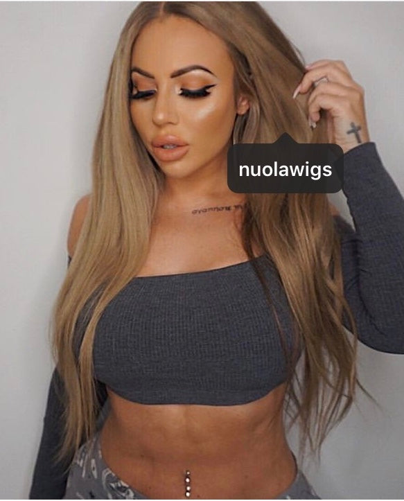Holly - Nuolawigs-UK