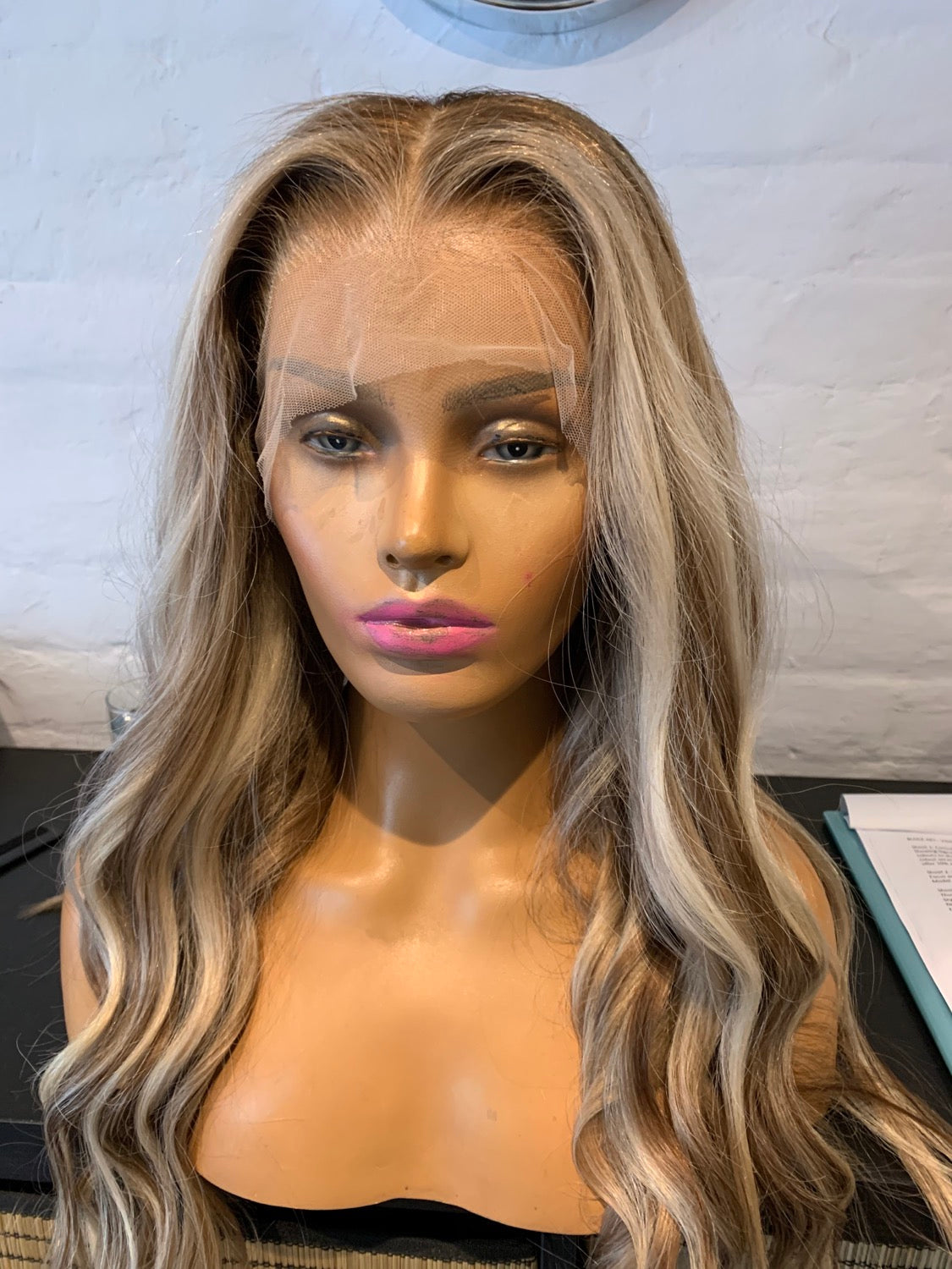 Cassie - Nuolawigs-UK