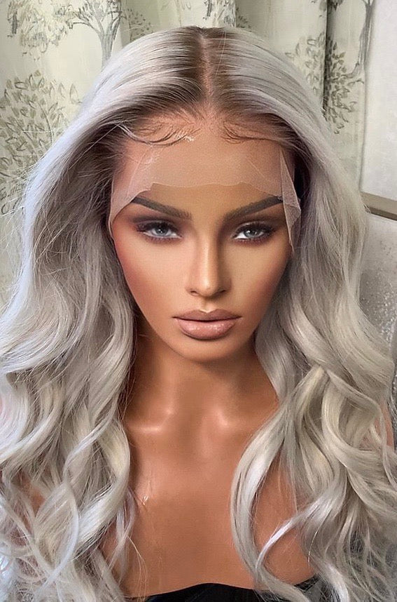 Bella - Nuolawigs-UK