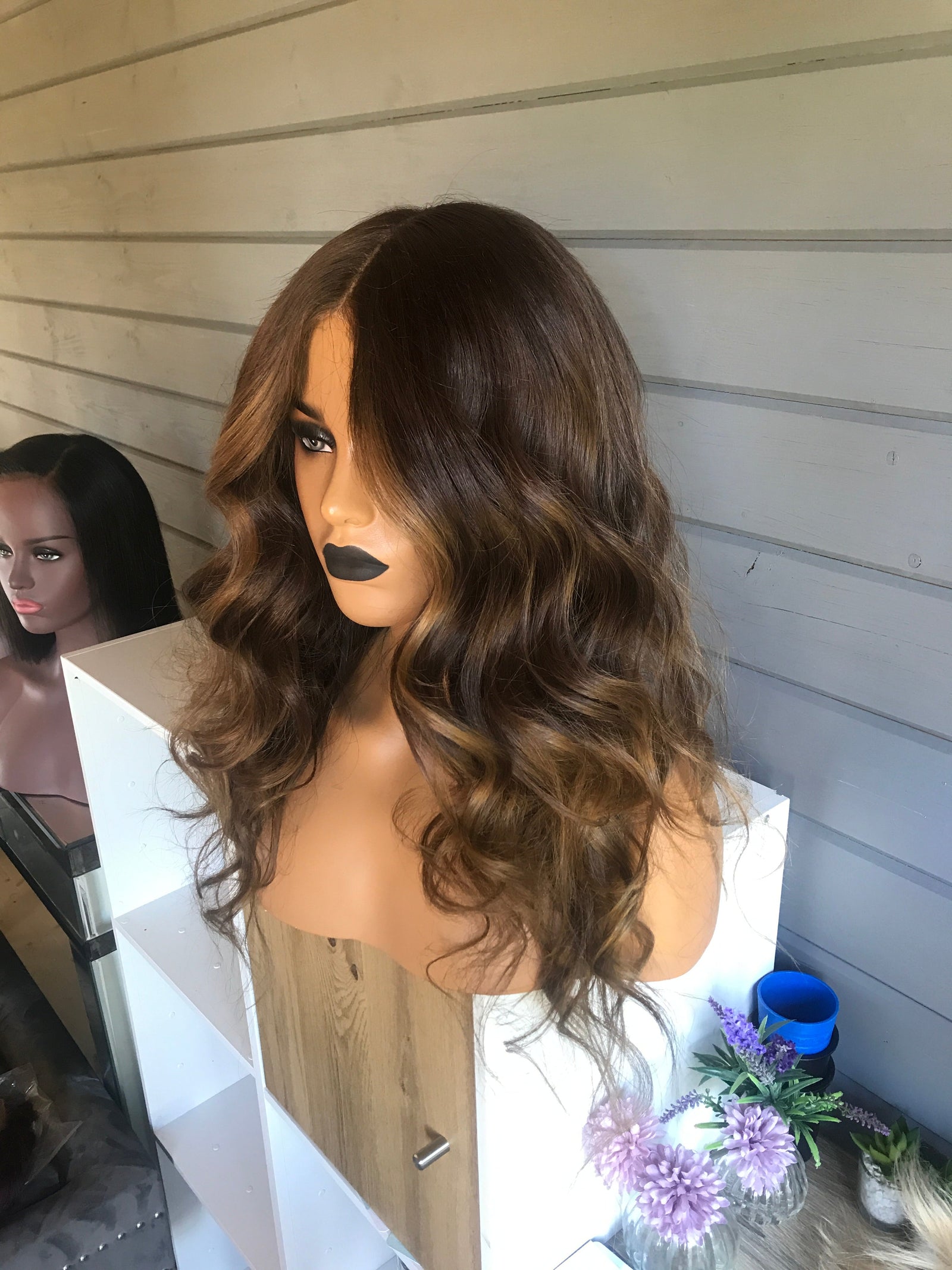 Chanel - Nuolawigs-UK