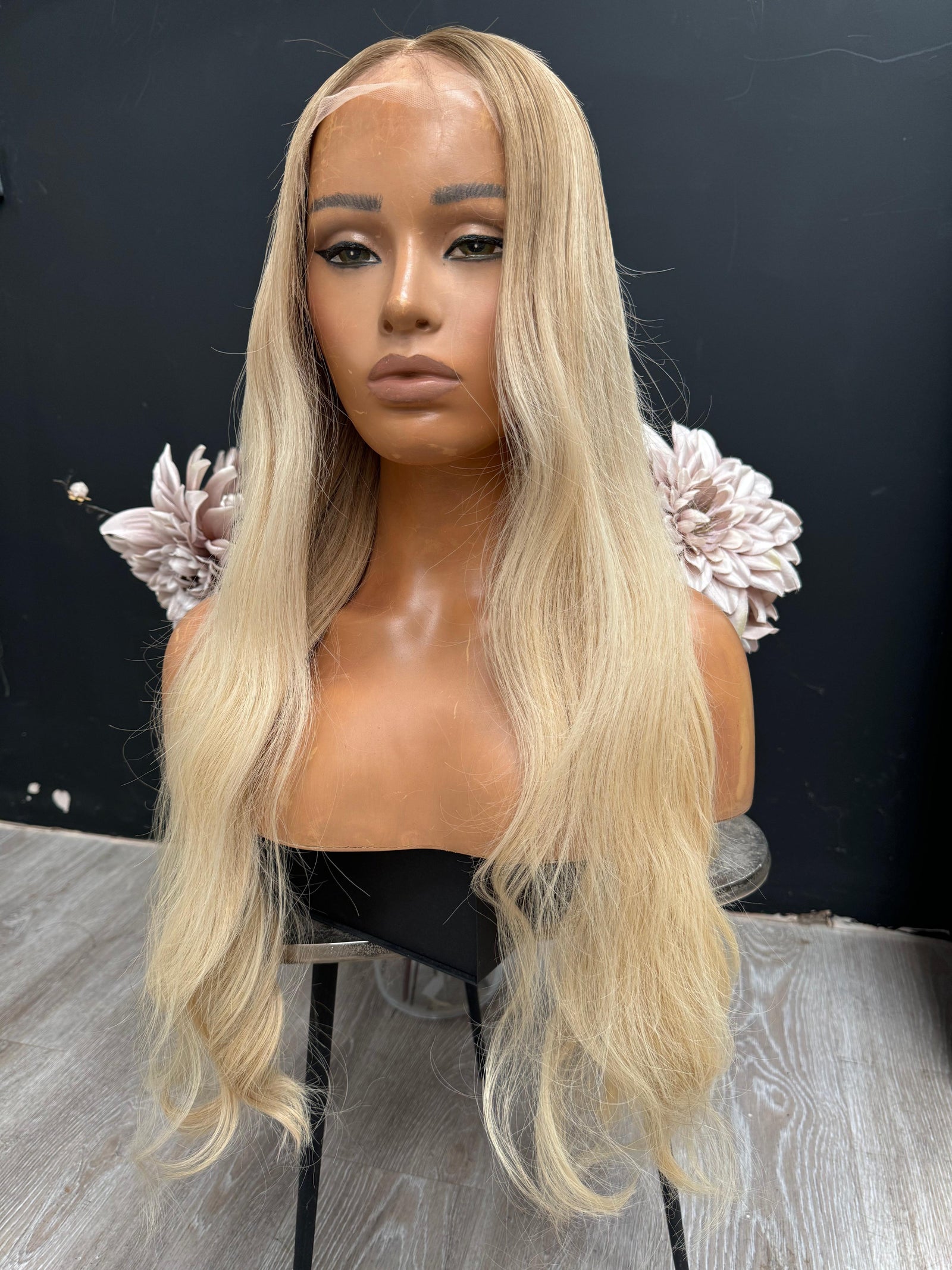 Sale Wig 424 – Natural Looking Human Hair Wig - Nuolawigs